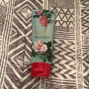 New! Bath & Body Works. Hello Beautiful.